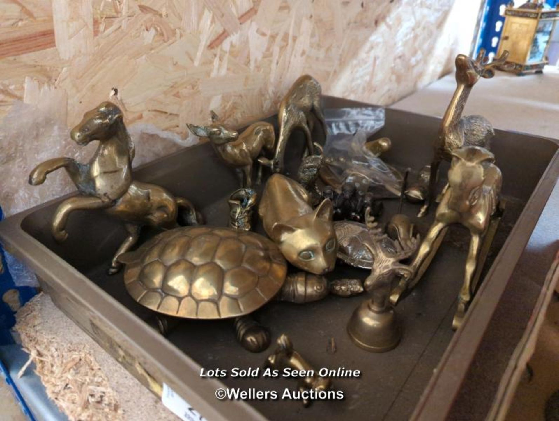 *QUANTITY OF VARIOUS BRASS ANIMALS INCLUDING DEERS, TURTLES, ETC. / ALL LOTS ARE LOCATED AT