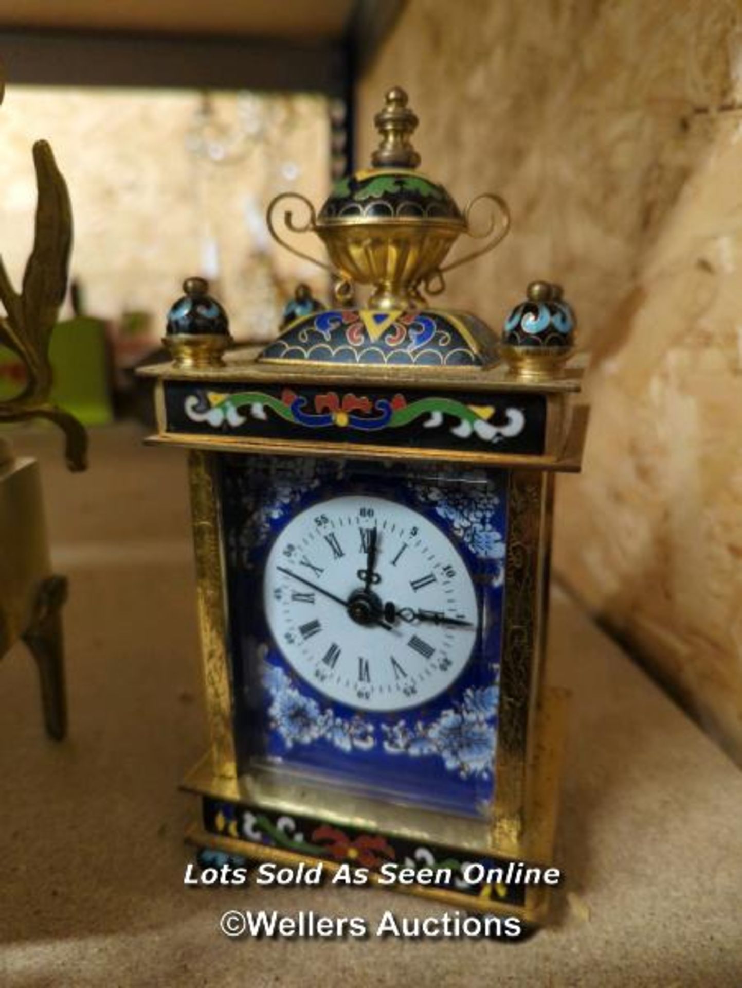 *ORIENTAL STYLE MANTLE CLOCK / ALL LOTS ARE LOCATED AT AUTHENTIC RECLAMATION TN5 7EF