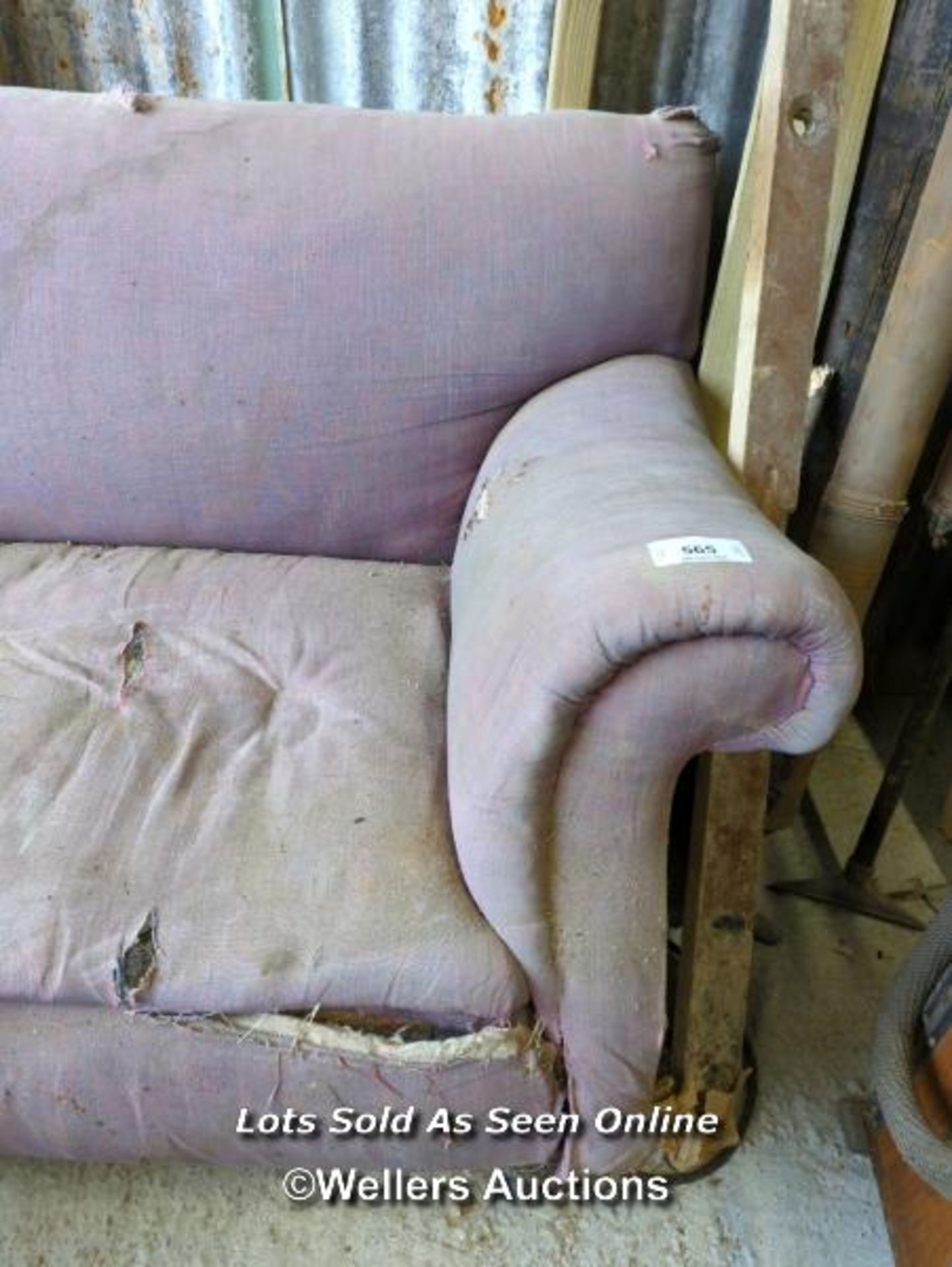 *THREE SEATER SOFA IN NEED OF RESTORATION / ALL LOTS ARE LOCATED AT AUTHENTIC RECLAMATION TN5 7EF - Image 2 of 4