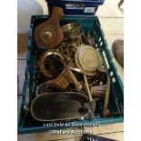 *BOX OF ASSORTED BRASSWARE INCLUDING CANDLE HOLDERS / ALL LOTS ARE LOCATED AT AUTHENTIC