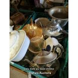 *JOB LOT OF VINTAGE KITCHENWARE INCLUDING TEAPOTS, CERAMICS AND GLASS / ALL LOTS ARE LOCATED AT