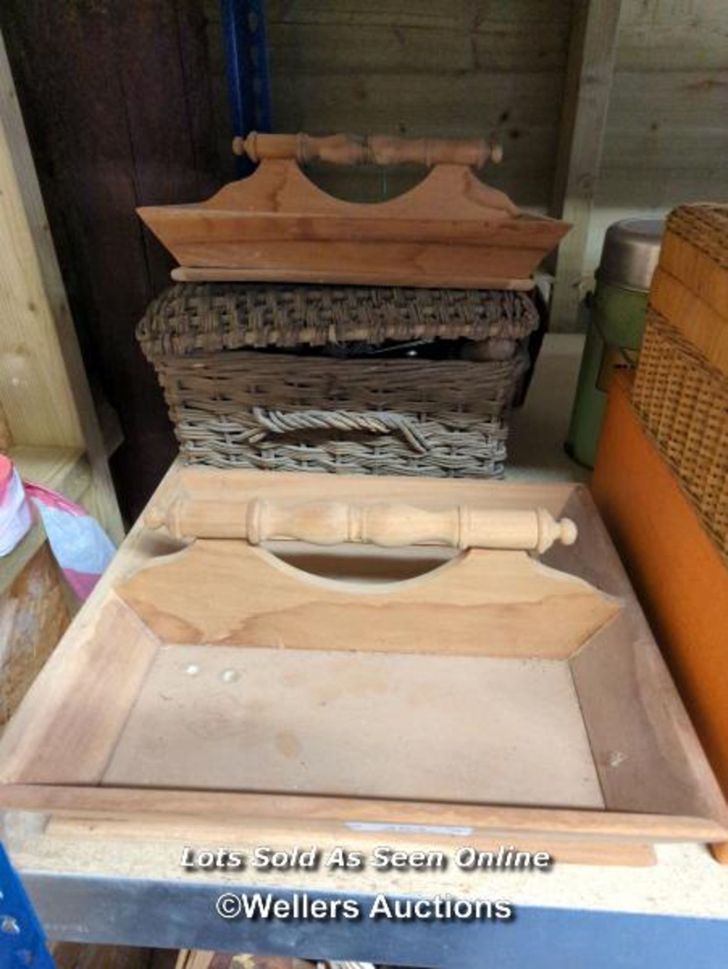 *TWO WOODEN TRAYS AND WICKER BASKET OF CUTLERY / ALL LOTS ARE LOCATED AT AUTHENTIC RECLAMATION TN5