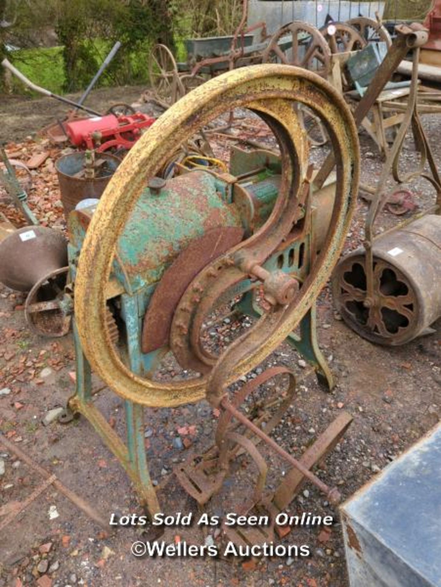 *CHAFF CUTTER / ALL LOTS ARE LOCATED AT AUTHENTIC RECLAMATION TN5 7EF