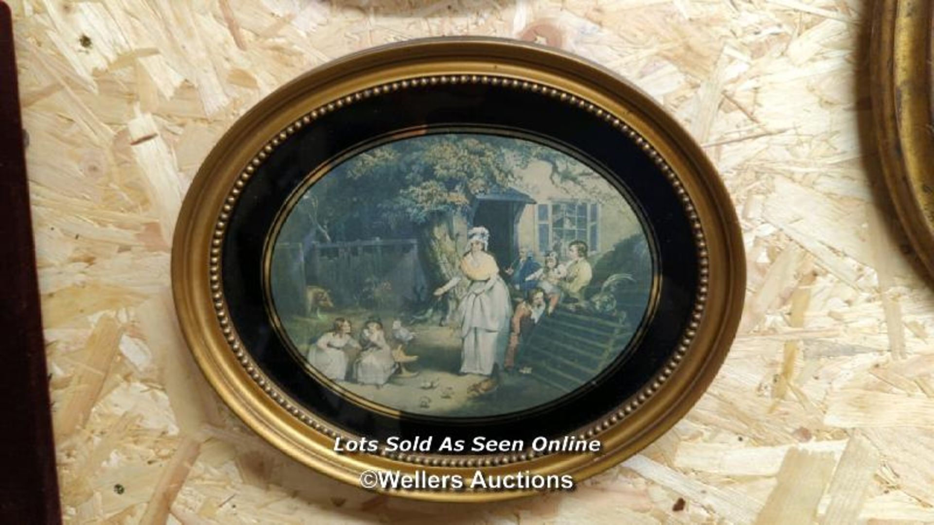 *FOUR OVAL FRAMED AND GLAZED PICTURES DEPICTING COUNTRY SCENES / ALL LOTS ARE LOCATED AT AUTHENTIC - Image 3 of 5
