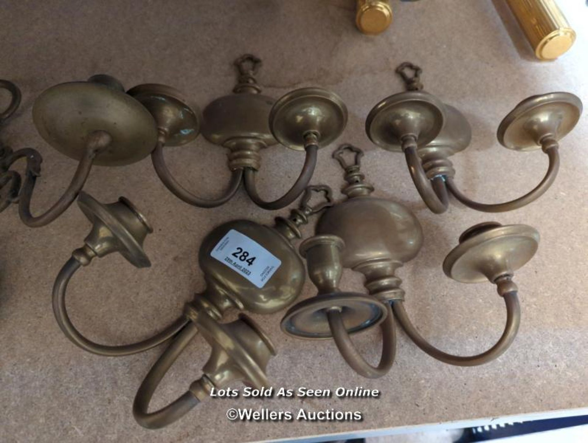*FIVE BRASS WALL CANDLE HOLDERS, FOUR OF WHICH ARE MATCHING / ALL LOTS ARE LOCATED AT AUTHENTIC - Image 2 of 2