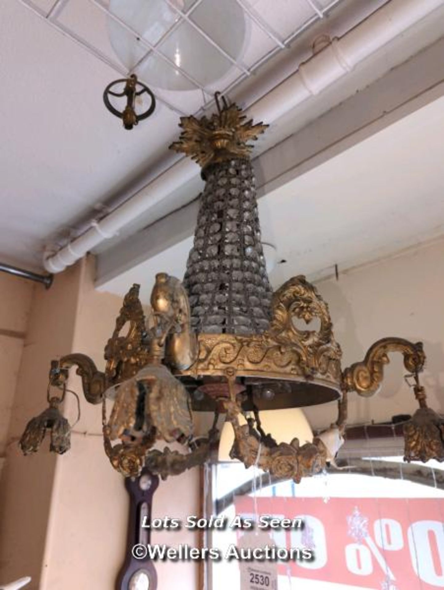 *BRASS FOUR LIGHT CEILING LIGHT FITTING / LOCATED AT VICTORIA ANTIQUES, WADEBRIDGE, PL27 7DD