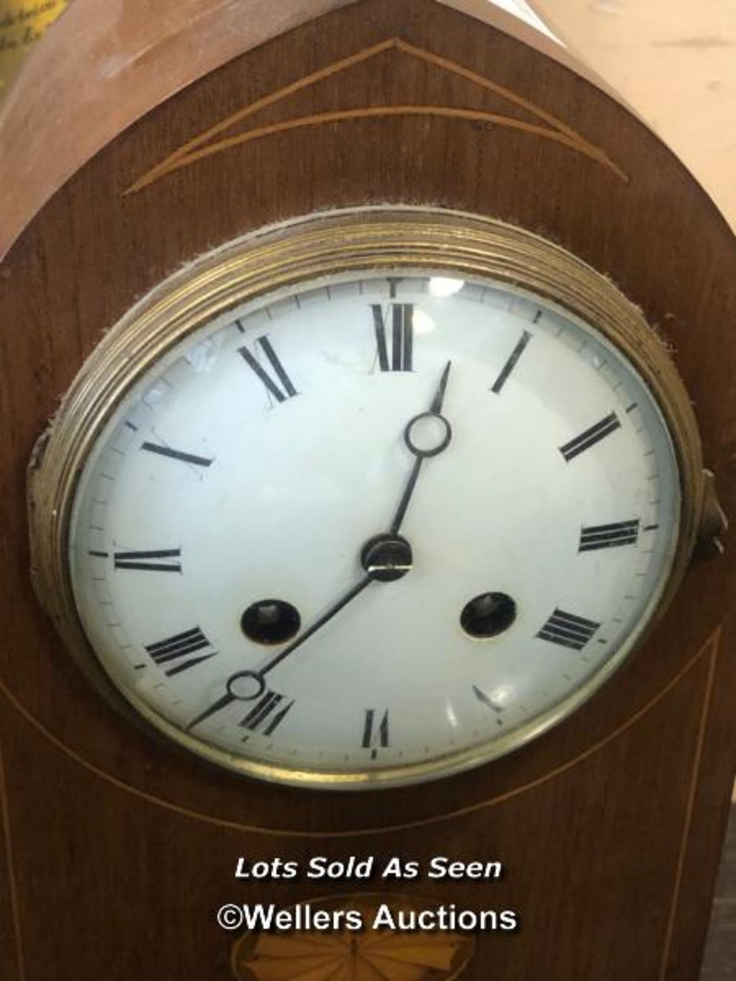 *EDWARDIAN INLAID MAHOGANY ARCH TOP MANTEL CLOCK / LOCATED AT VICTORIA ANTIQUES, WADEBRIDGE, PL27 - Image 2 of 3