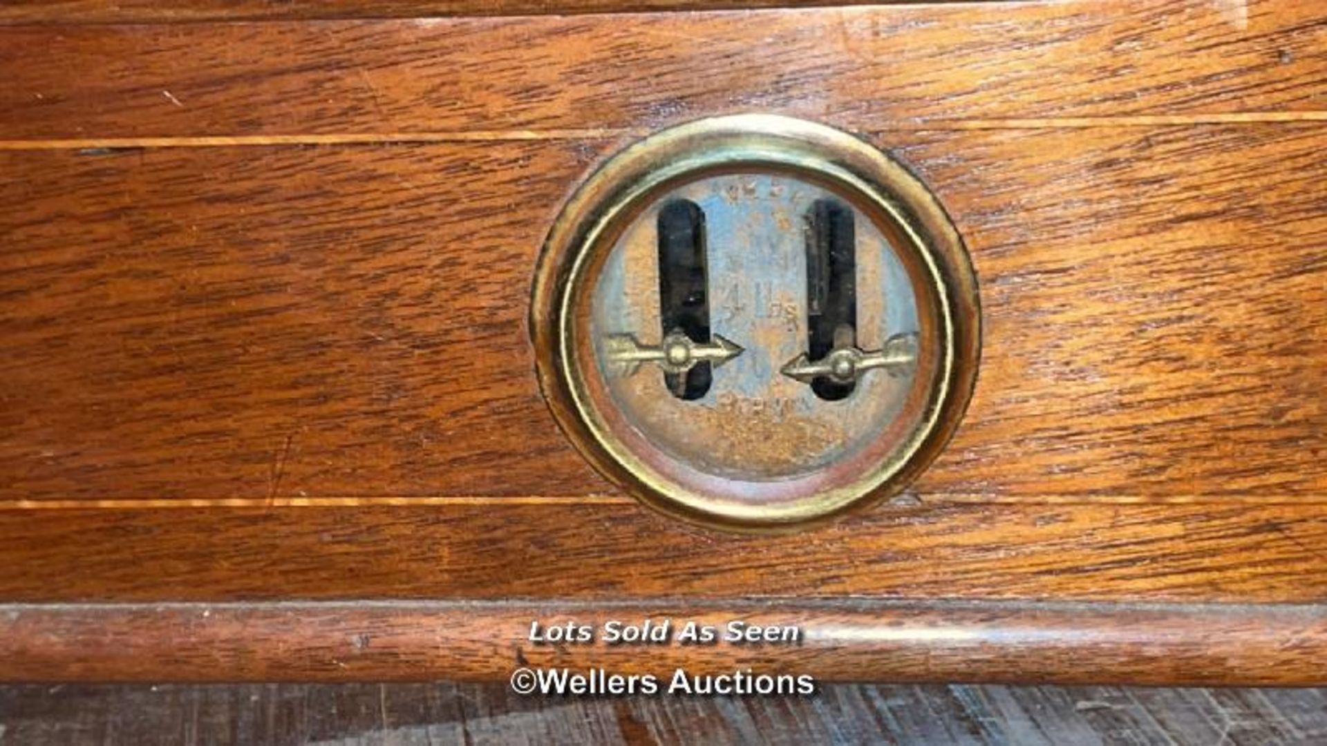 *INLAID MAHOGANY SCALES / LOCATED AT VICTORIA ANTIQUES, WADEBRIDGE, PL27 7DD - Image 2 of 3