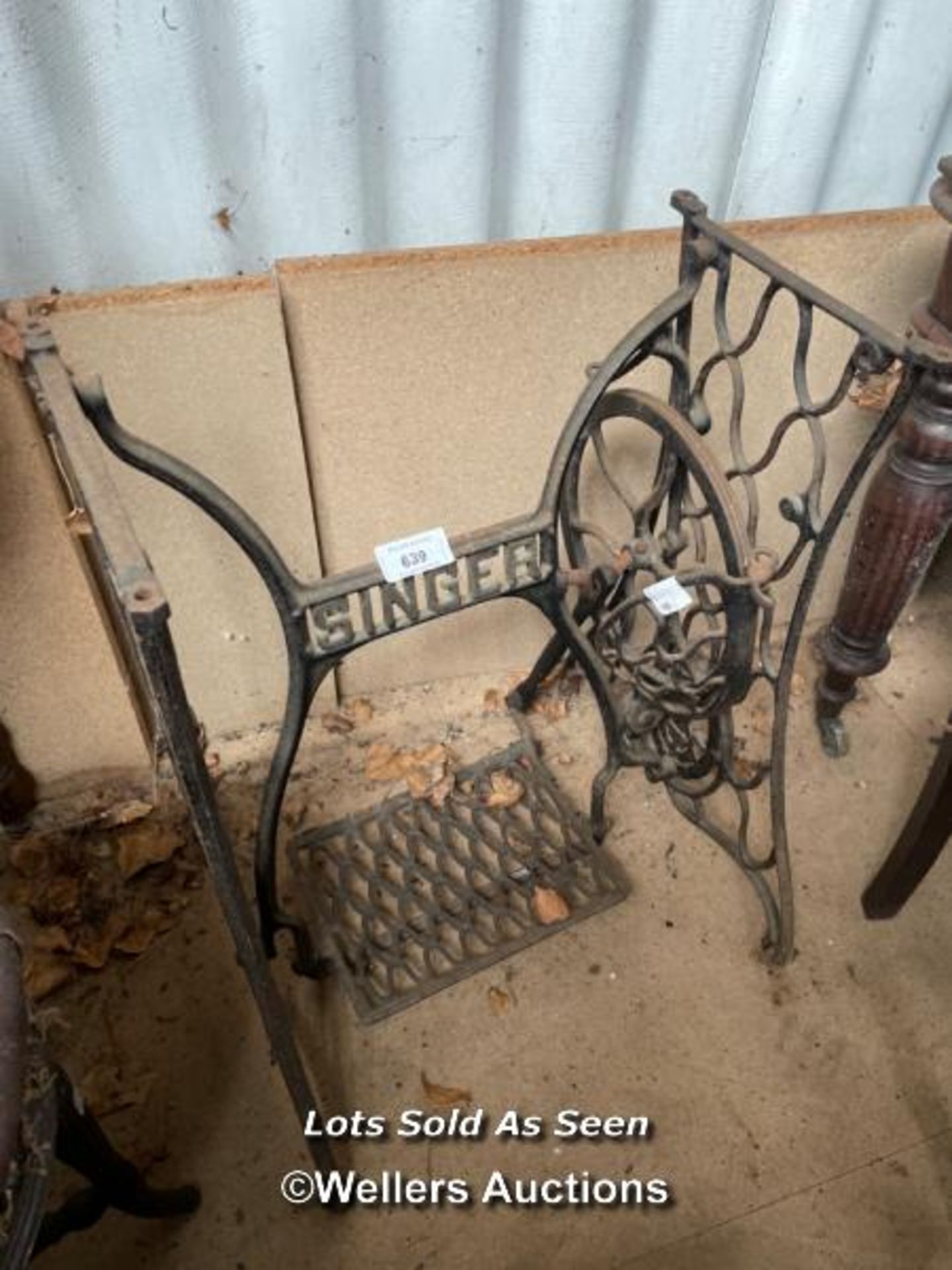 SINGER SEWING MACHINE TABLE BASE, 21 X 13 X 28 INCHES / LOCATED AT VICTORIA ANTIQUES, WADEBRIDGE,