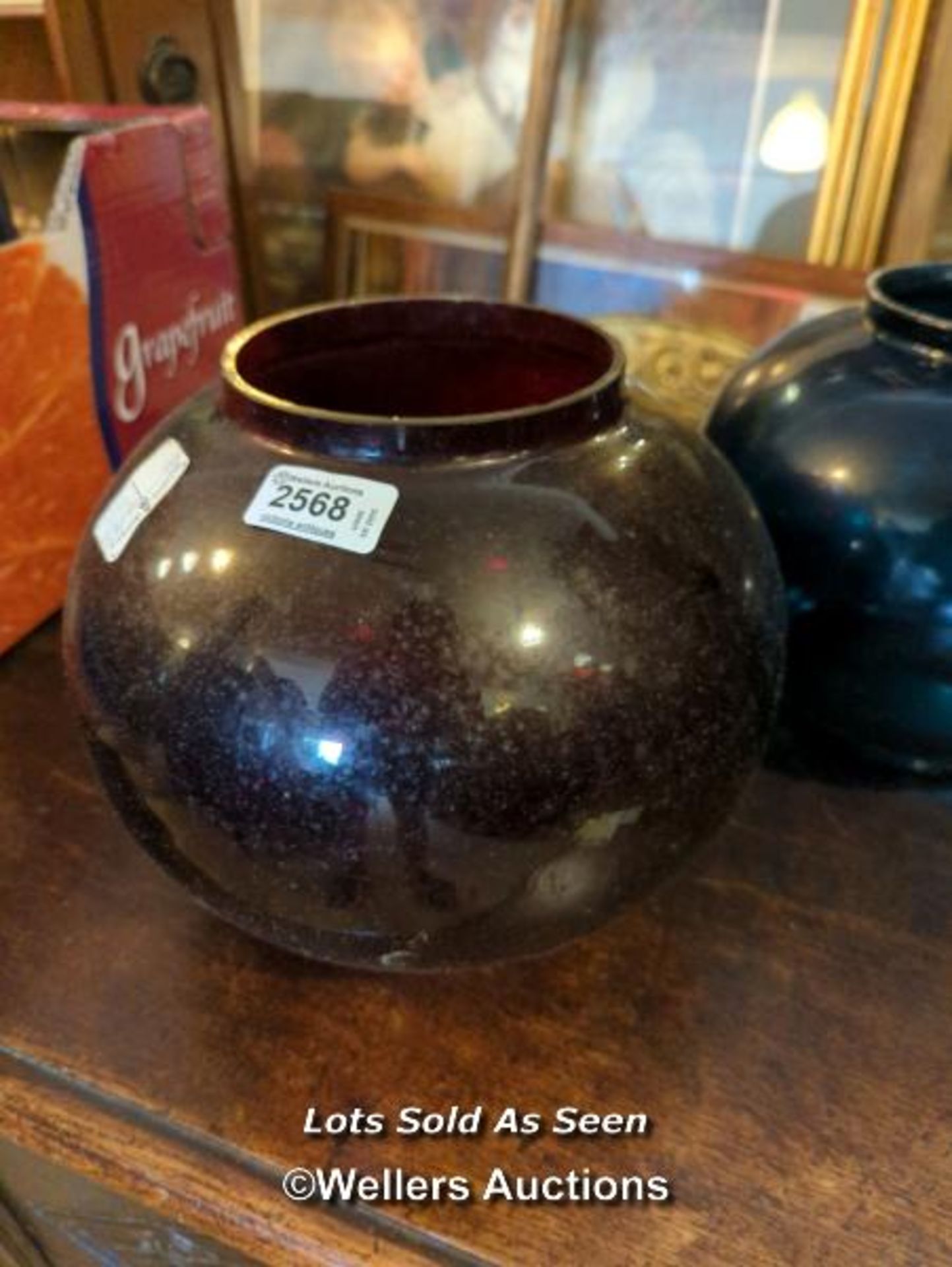 *NEAR PAIR OF GLOBULAR PORT AND STARBOARD GLASS LIGHT SHADES / LOCATED AT VICTORIA ANTIQUES, - Image 2 of 3