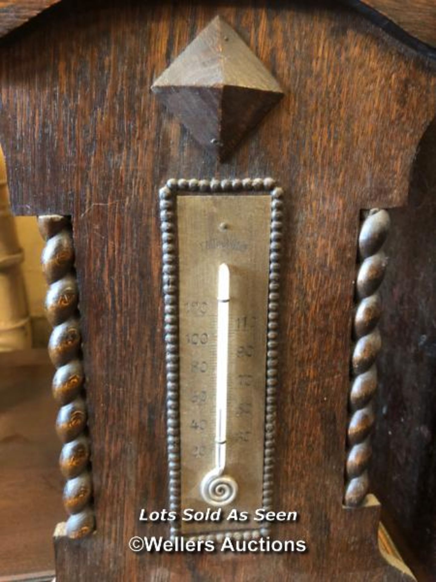 *1920S OAK BAROMETER / LOCATED AT VICTORIA ANTIQUES, WADEBRIDGE, PL27 7DD - Image 3 of 3