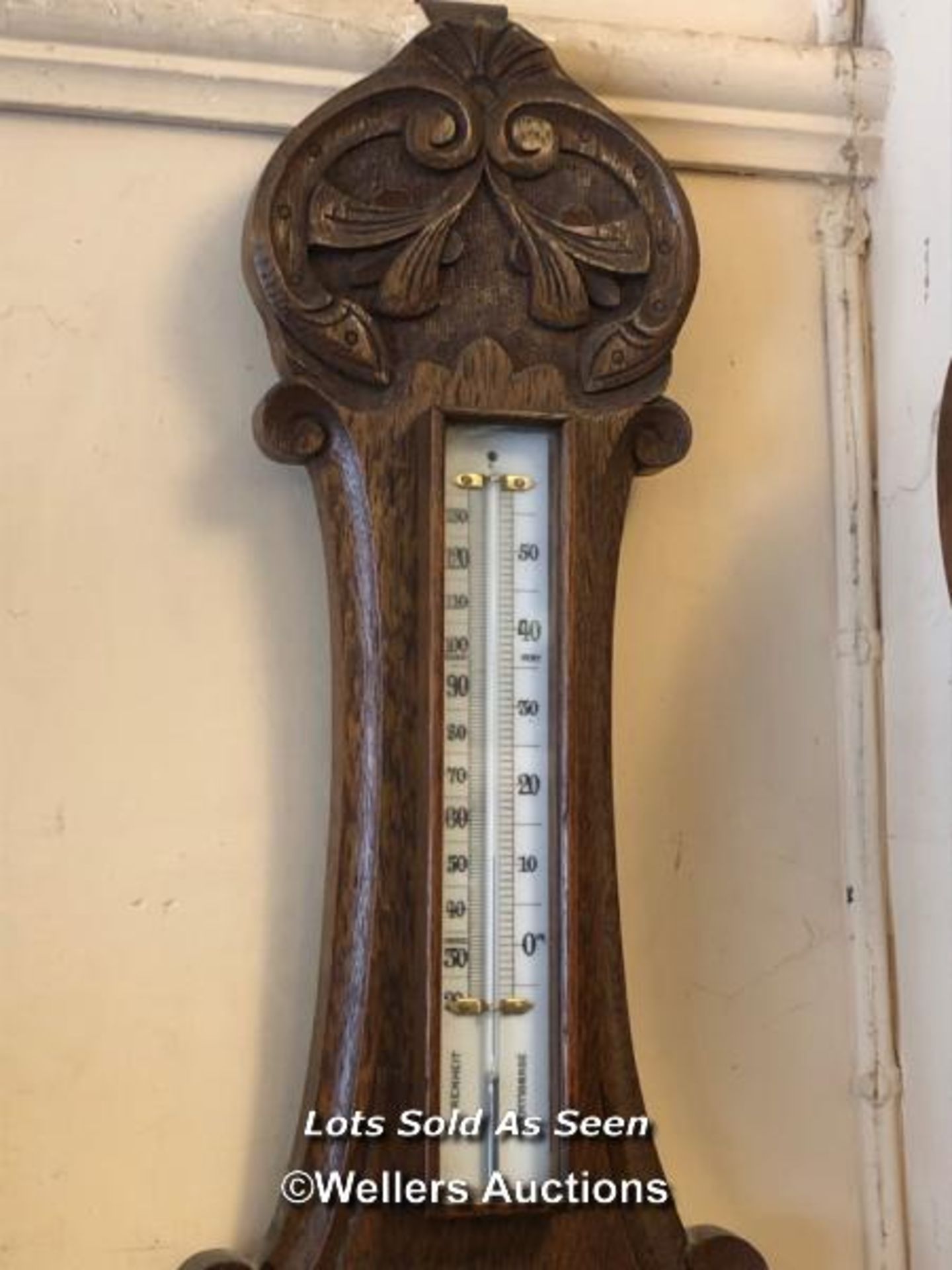 *VICTORIAN OAK BANJO BAROMETER / LOCATED AT VICTORIA ANTIQUES, WADEBRIDGE, PL27 7DD - Image 3 of 3