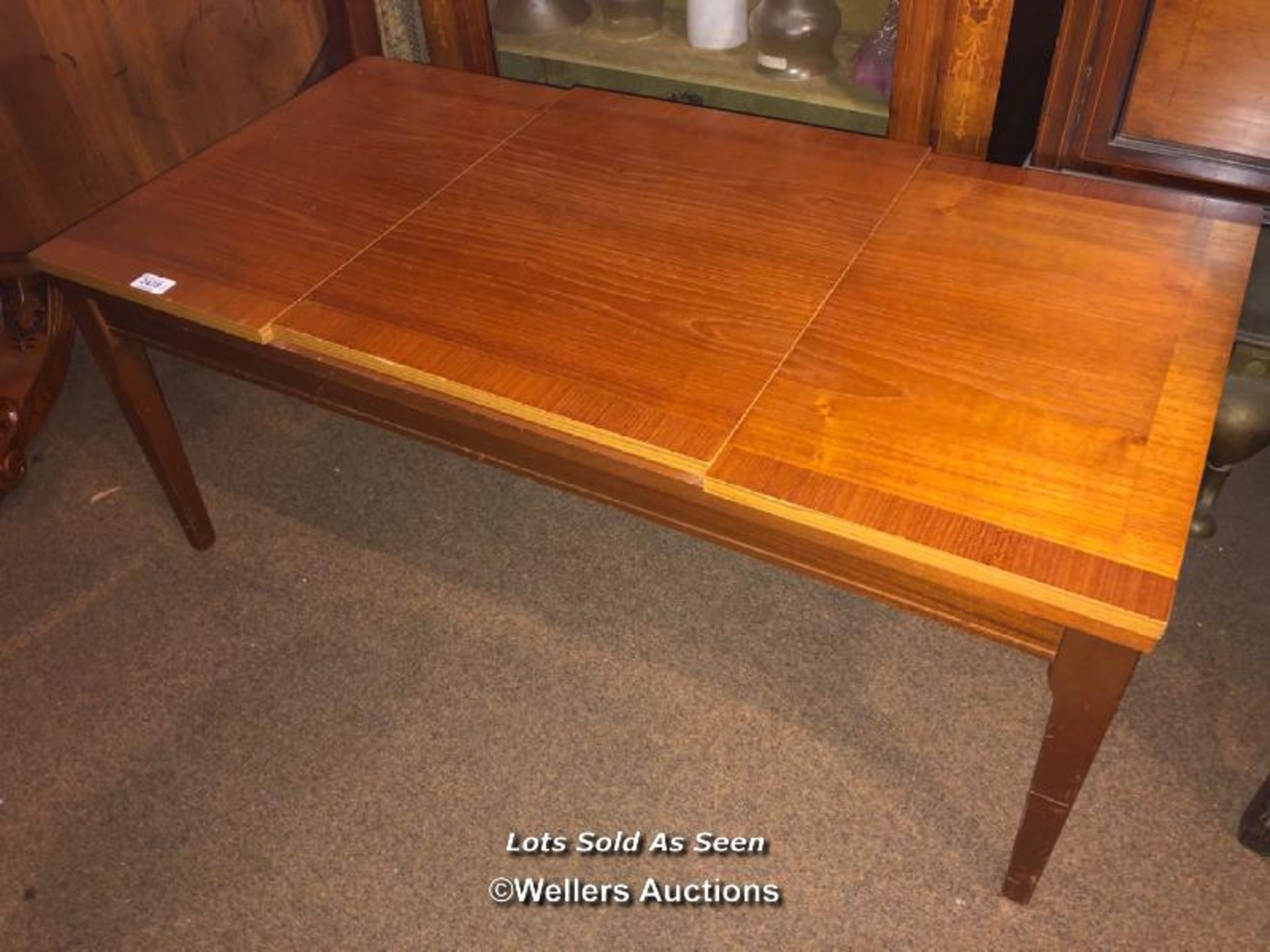 *20TH CENTURY COFFEE TABLE, SLIDING TOP REVEALING BACKGAMMON TABLE, 101CM LONG / LOCATED AT VICTORIA