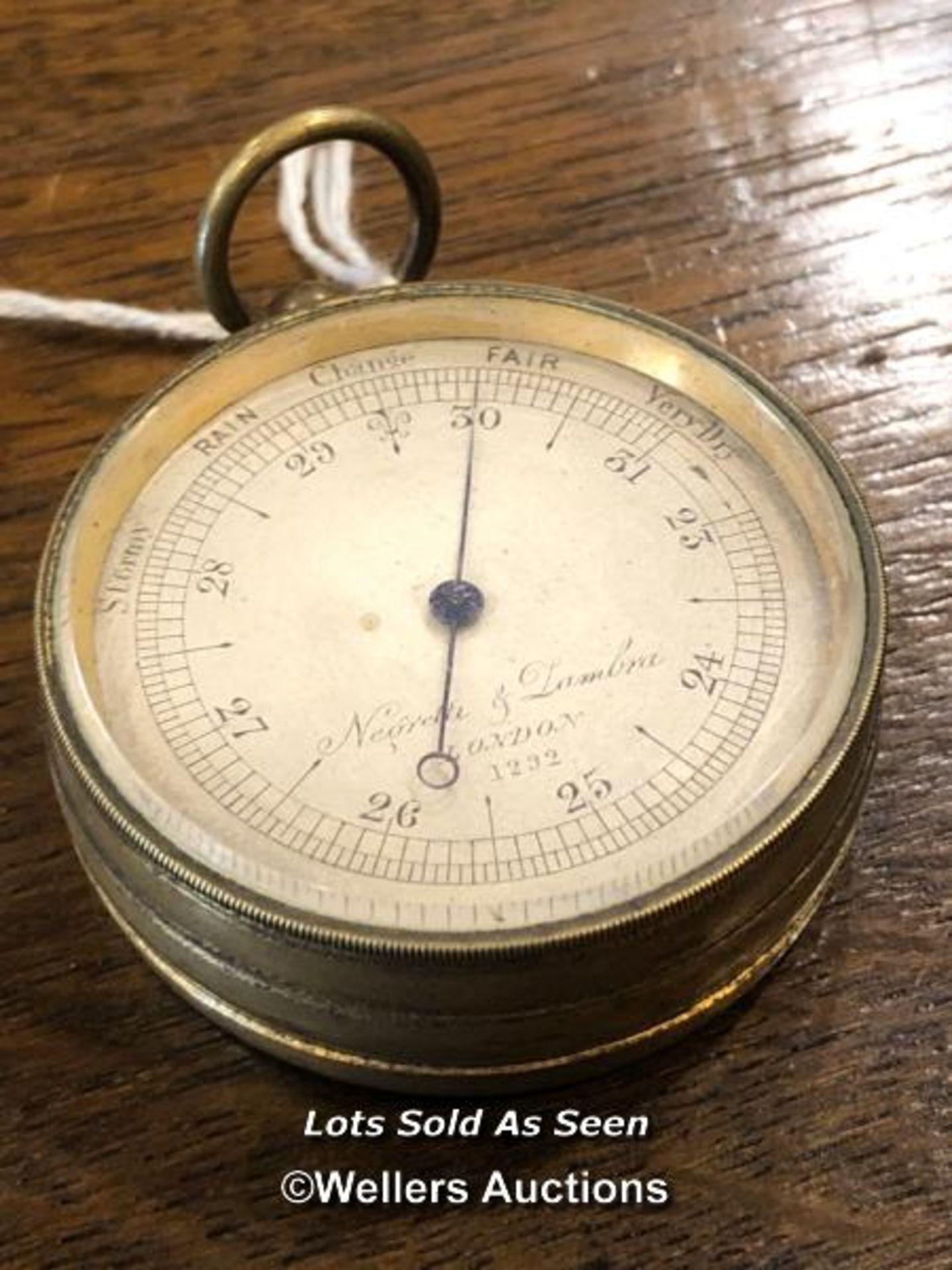 *NEGRETTI & ZAMBRA BRASS POCKET COMPASS, NO 1292 / LOCATED AT VICTORIA ANTIQUES, WADEBRIDGE, PL27