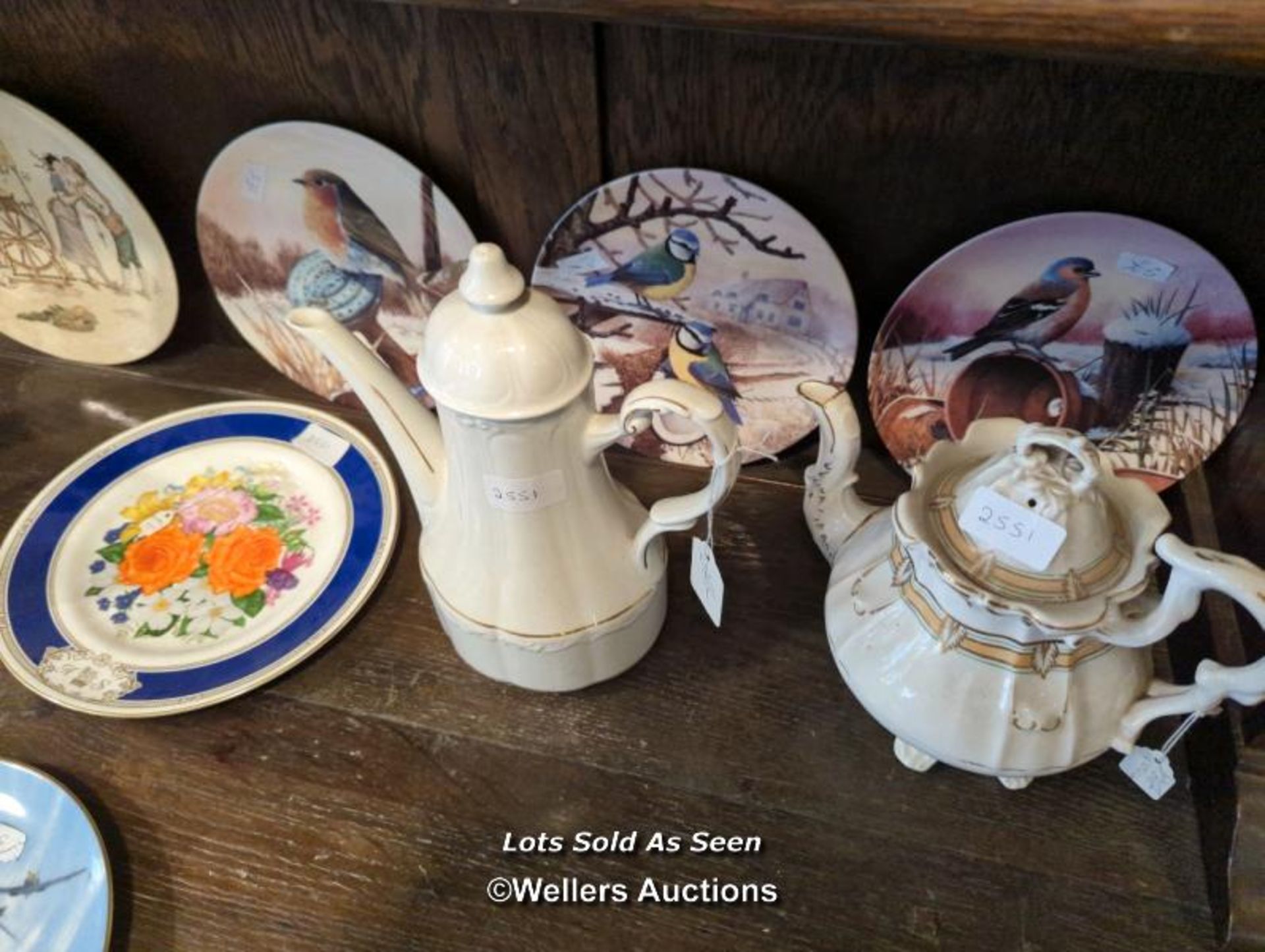 *GROUP OF CERAMICS INCLUDING PLATES, JUGS, TEAPOT. / LOCATED AT VICTORIA ANTIQUES, WADEBRIDGE, - Image 4 of 4