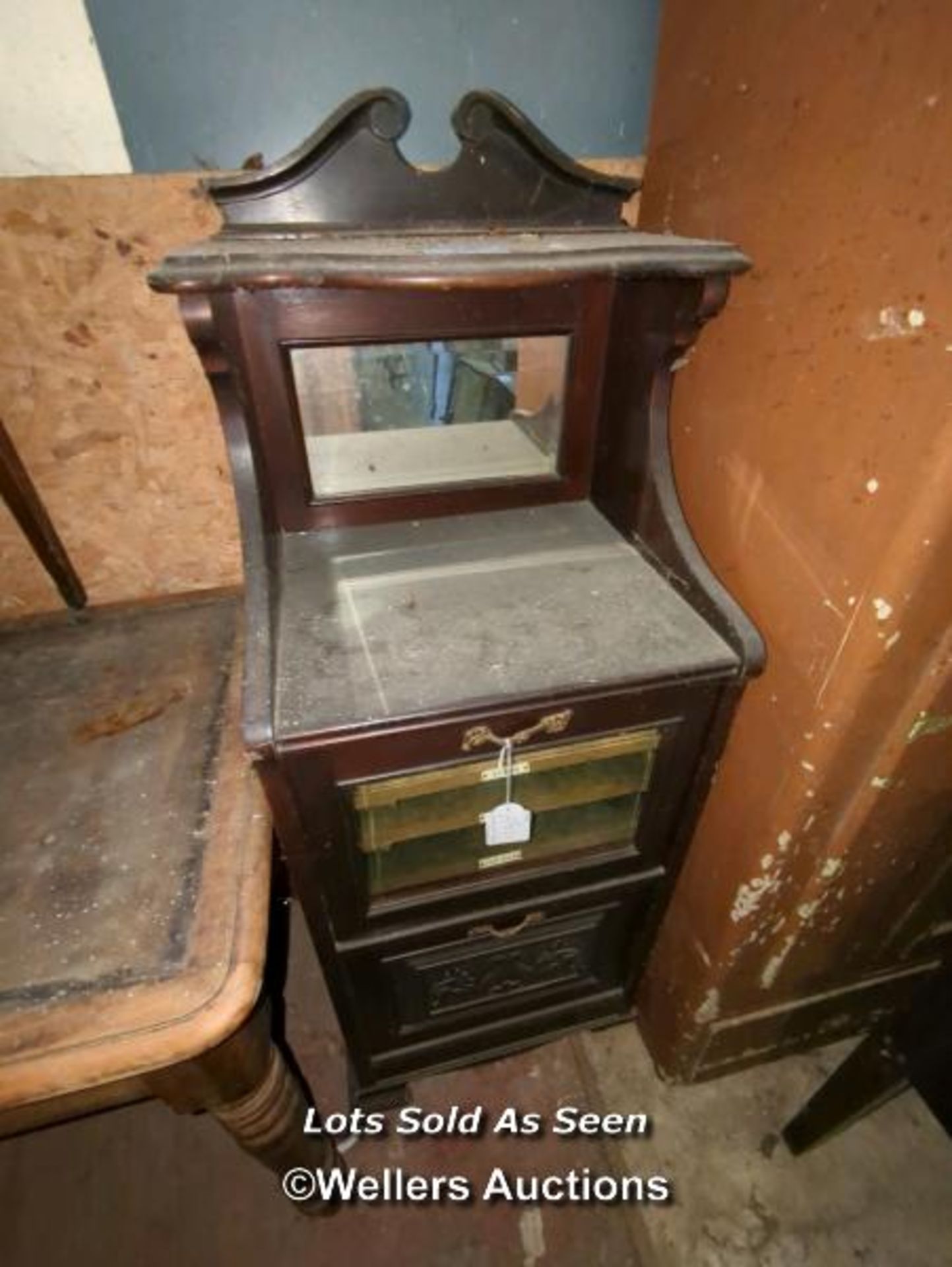 VICTORIAN MUSIC CABINET, 18 X 16 X 47.5 INCHES / LOCATED AT VICTORIA ANTIQUES, WADEBRIDGE, PL27 7DD