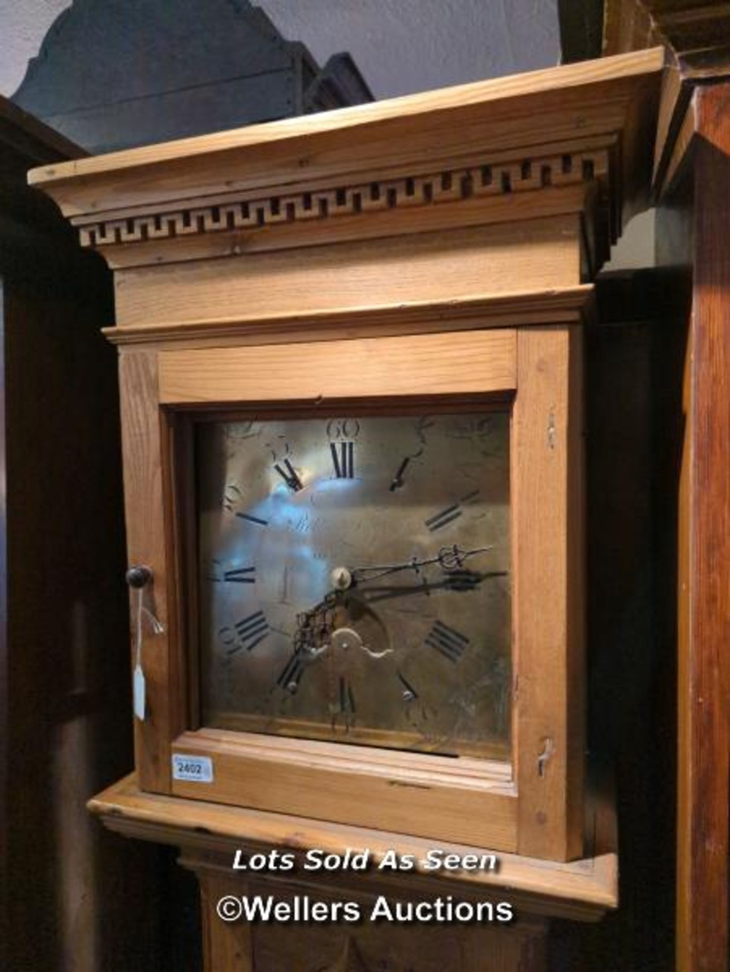 *PINE LONGCASE CLOCK, BRASS DIAL SIGNED ROBERT FULFORD, PLYMOUTH DOCK, 191CM / LOCATED AT VICTORIA - Image 2 of 5