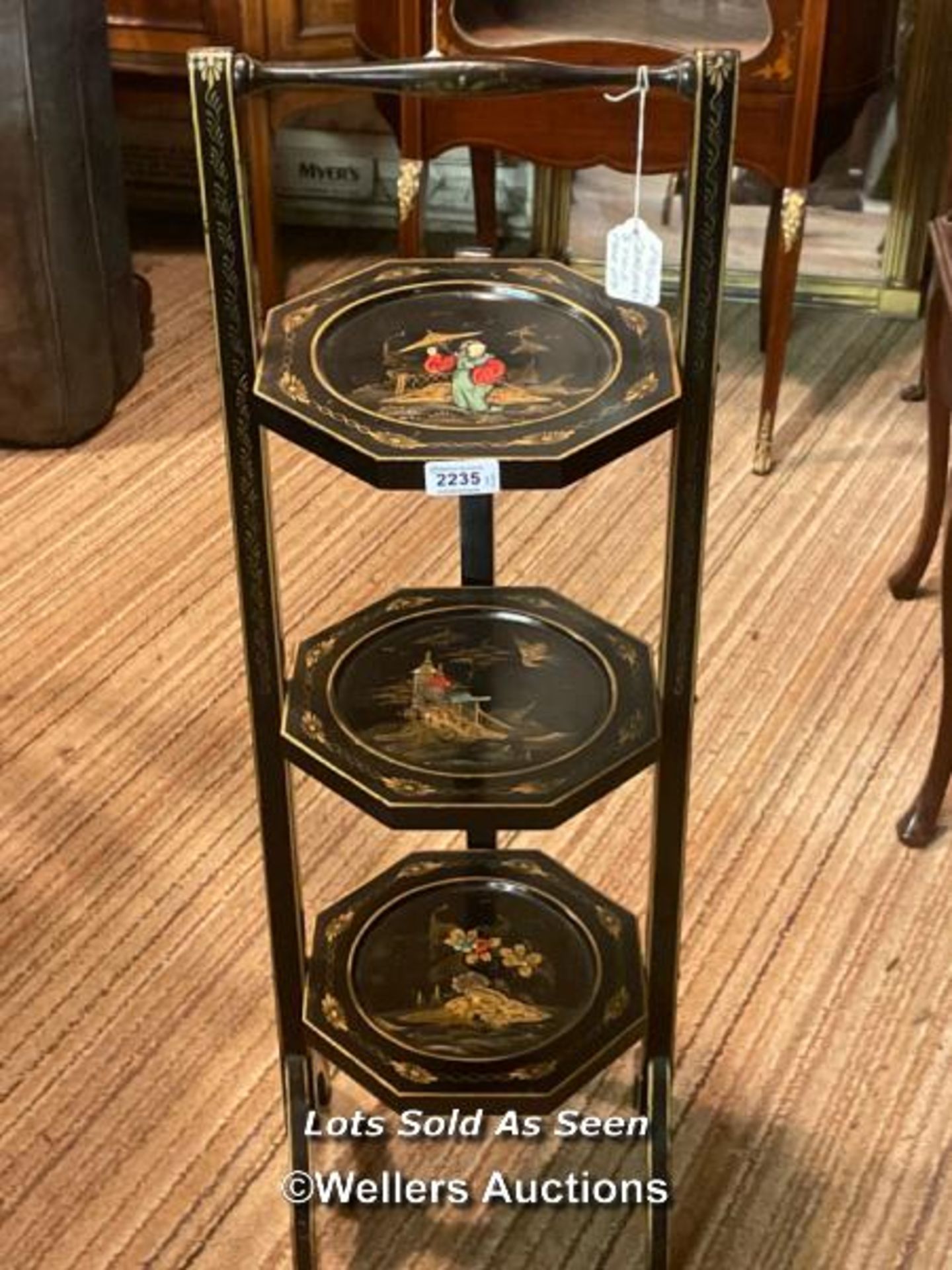 *CHINOISERIE FOLDING CAKE STAND / LOCATED AT VICTORIA ANTIQUES, WADEBRIDGE, PL27 7DD