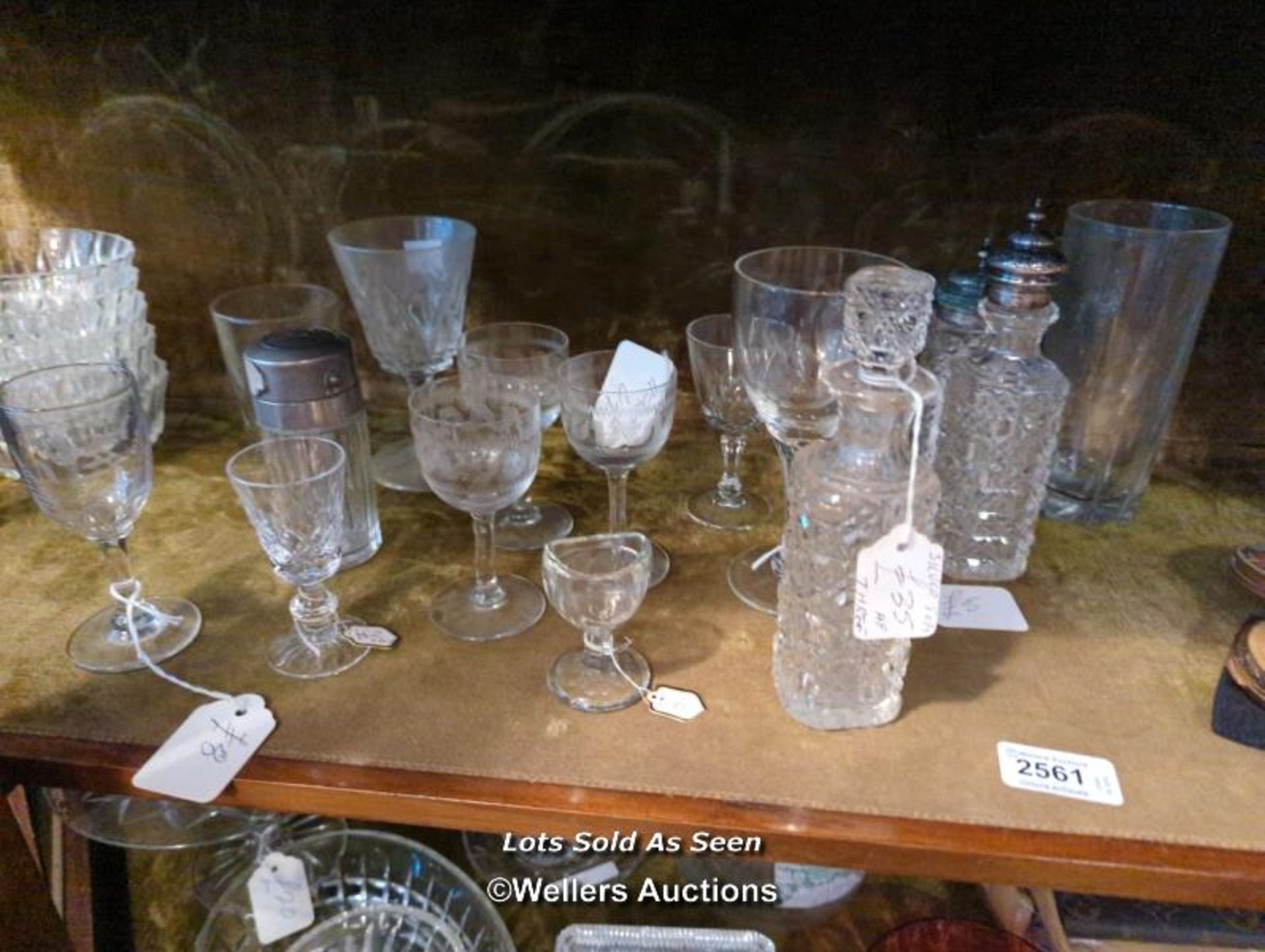 *ASSORTED GLASSWARE / LOCATED AT VICTORIA ANTIQUES, WADEBRIDGE, PL27 7DD - Image 2 of 3