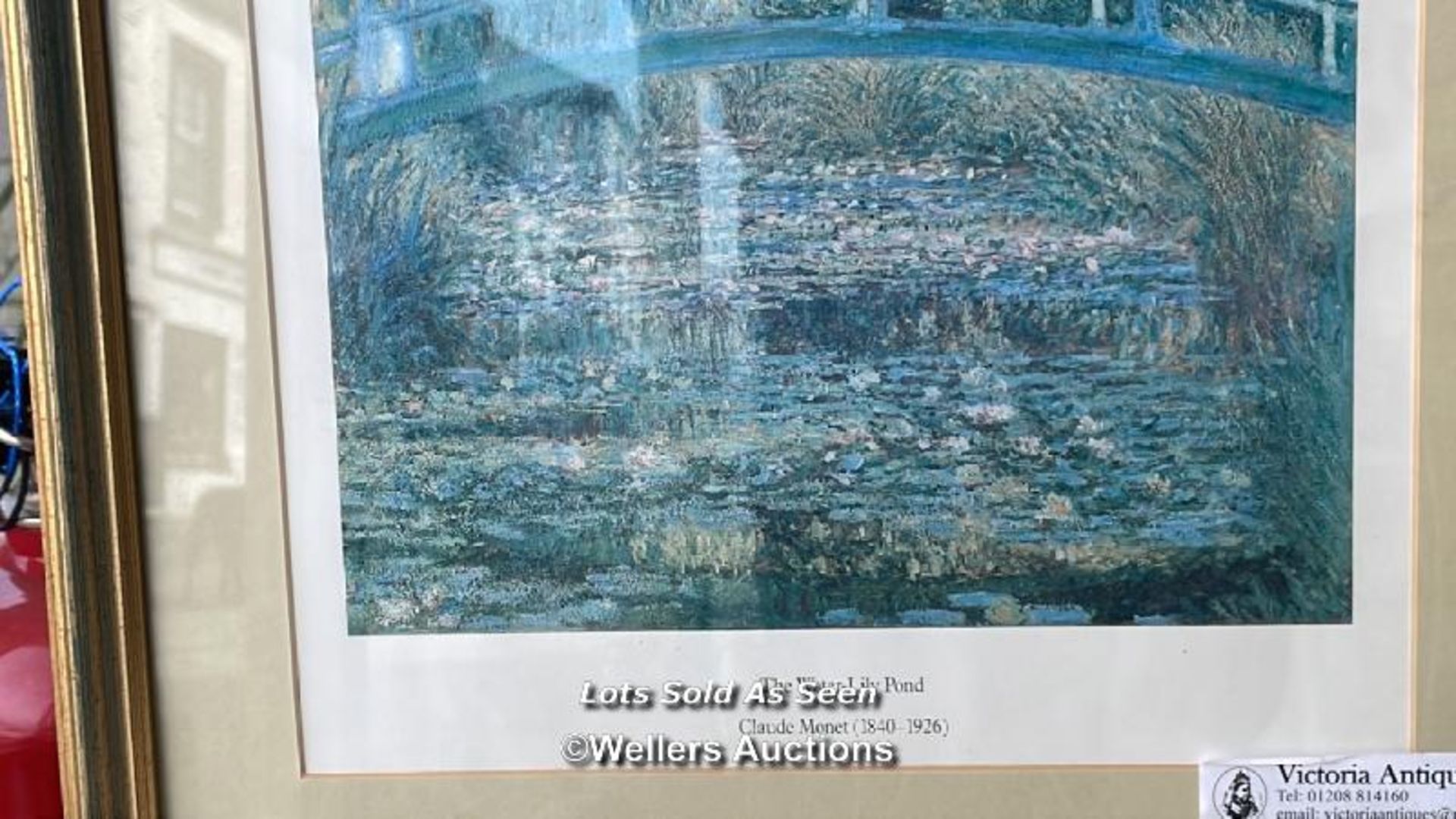 *SMALL MONET PRINT, WATER LILY POND / LOCATED AT VICTORIA ANTIQUES, WADEBRIDGE, PL27 7DD - Image 2 of 2