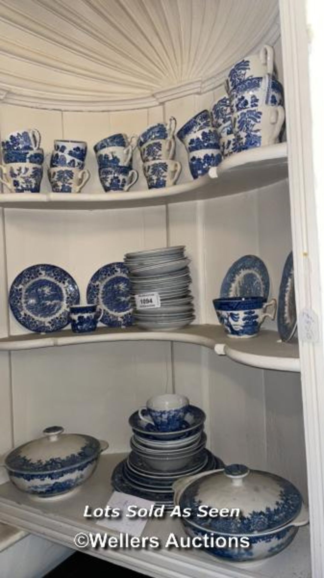 *LARGE QUANTITY OF BLUE AND WHITE CHINA INCLUDING BOOTHS REAL OLD WILLOW, COALPORT AND OTHERS /