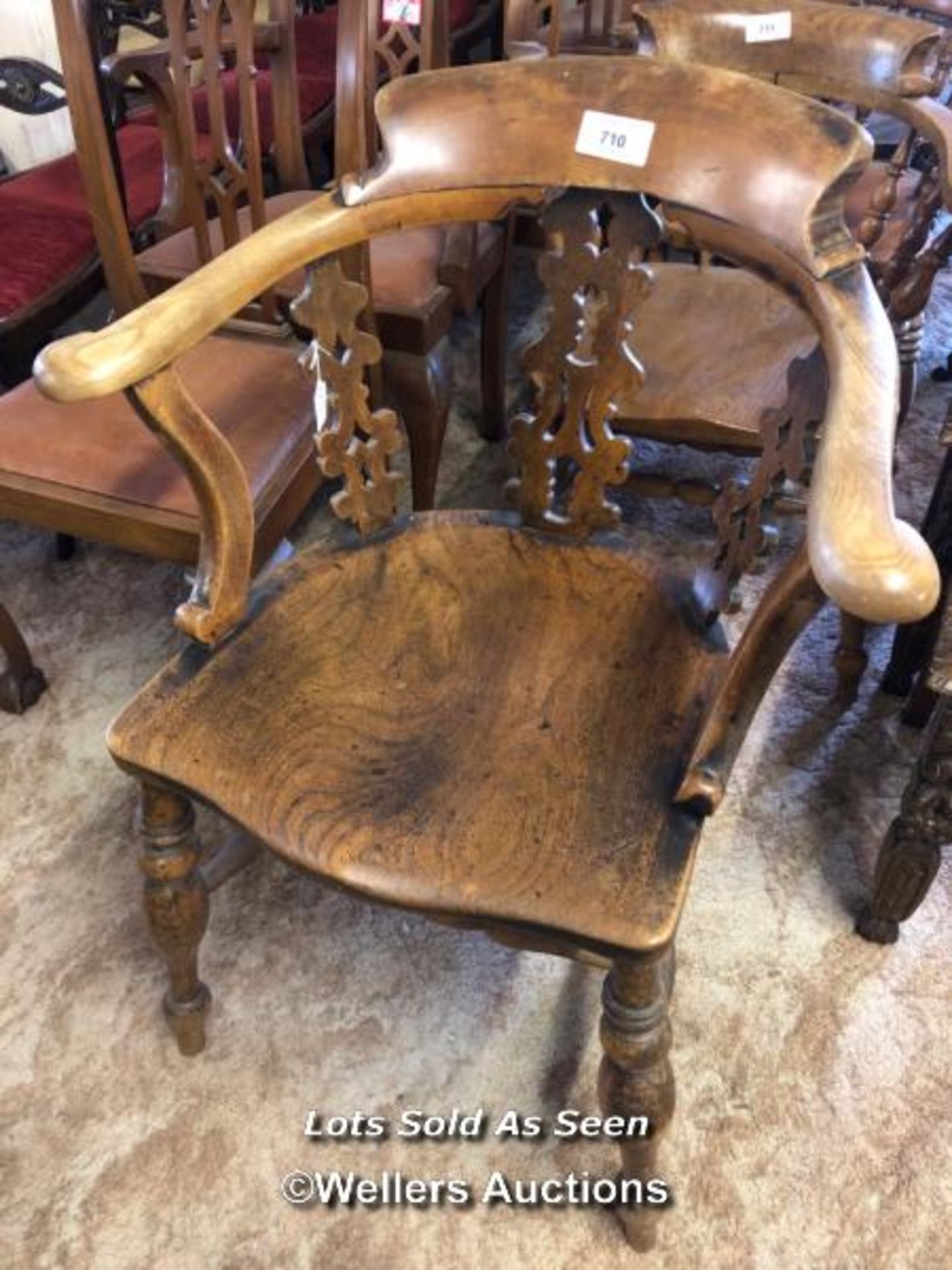 *ELM BOW BACK ARMCHAIR / LOCATED AT VICTORIA ANTIQUES, WADEBRIDGE, PL27 7DD