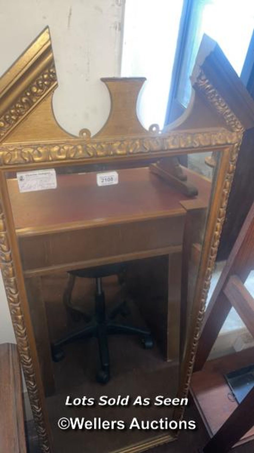 *GILT PIER GLASS, 134CM / LOCATED AT VICTORIA ANTIQUES, WADEBRIDGE, PL27 7DD