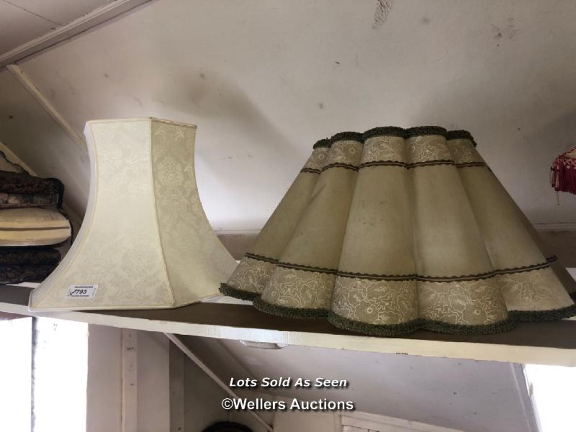 *FIVE VARIOUS LAMPSHADES AND SEAT CUSHIONS / LOCATED AT VICTORIA ANTIQUES, WADEBRIDGE, PL27 7DD