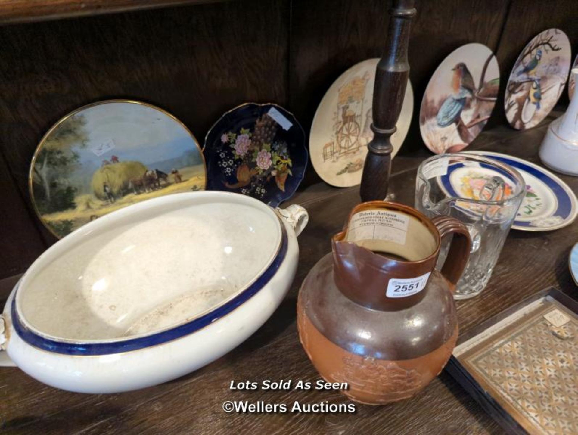 *GROUP OF CERAMICS INCLUDING PLATES, JUGS, TEAPOT. / LOCATED AT VICTORIA ANTIQUES, WADEBRIDGE, - Image 3 of 4