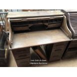 MAHOGANY ROLL TOP DESK WITH SIX DRAWERS, 48 X 29 X 44 INCHES / LOCATED AT VICTORIA ANTIQUES,