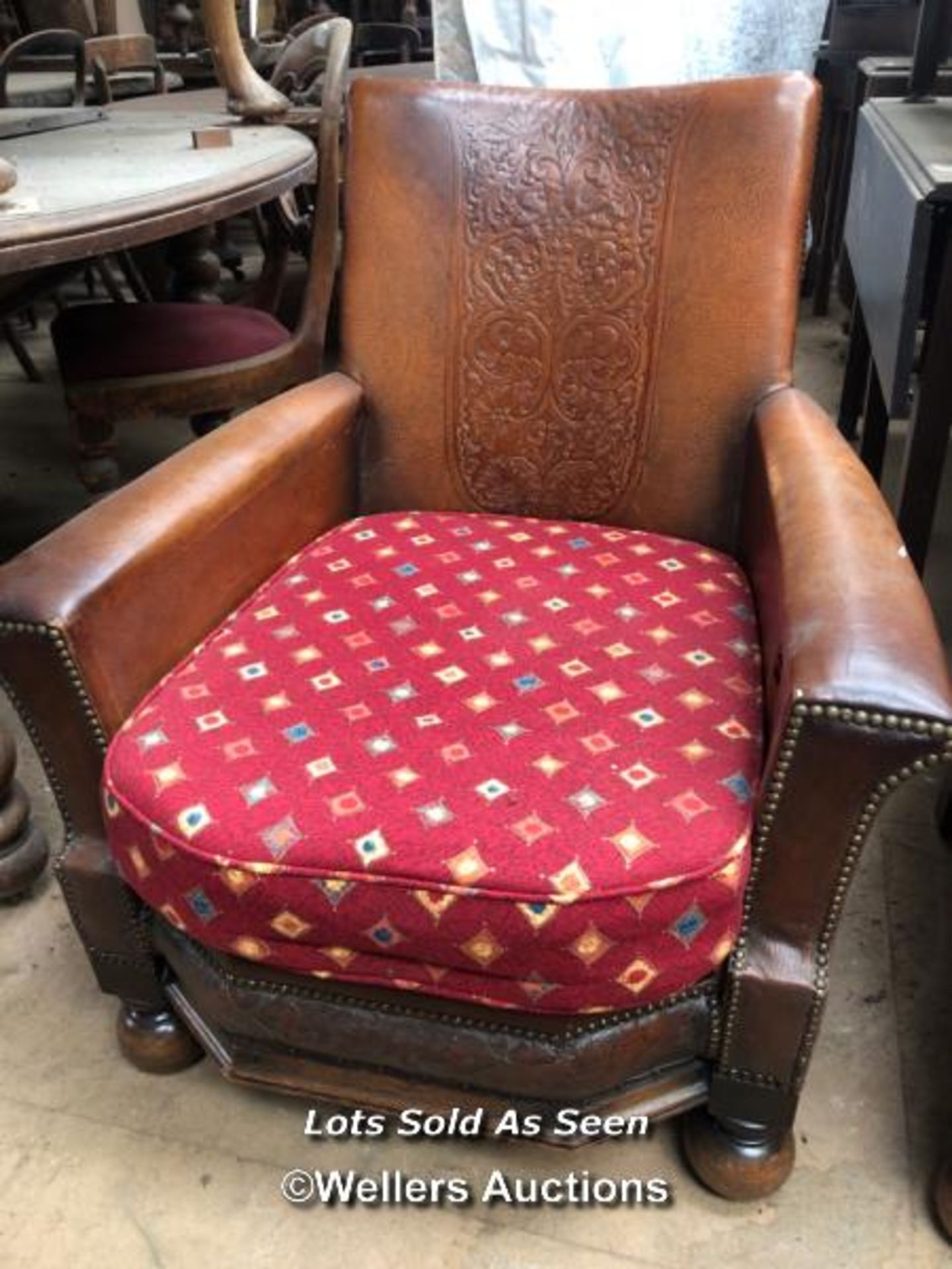 PAIR OF 19TH CENTURY LEATHER CLUB CHAIRS, IN NEED OF RESTORATION, 29 X 30 X 33 INCHES / LOCATED AT - Image 2 of 4