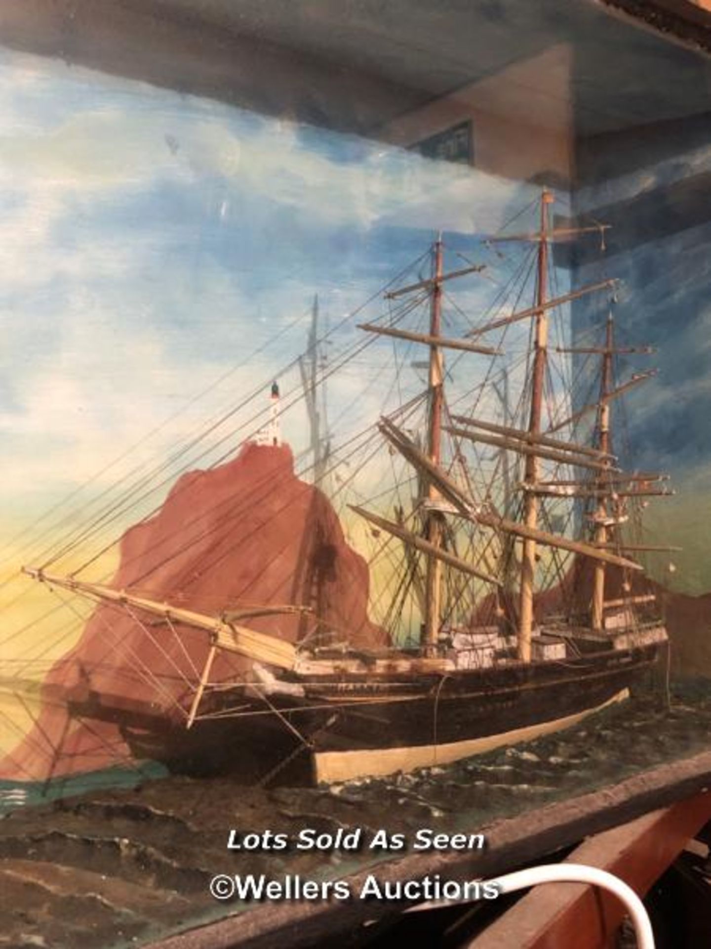 *CASED MODEL OF A TALL SHIP "MARY FOREVER" , 43 X 77 X 20CM / LOCATED AT VICTORIA ANTIQUES, - Image 4 of 4