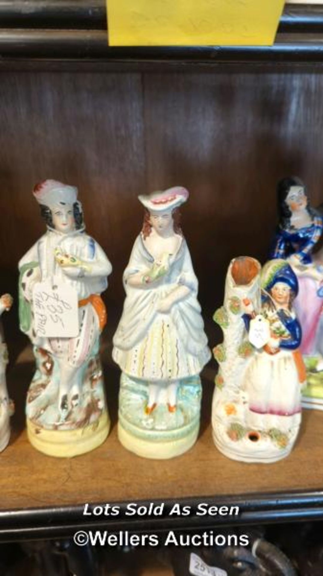 *SEVEN STAFFORDSHIRE FIGURES AND A SPANIEL / LOCATED AT VICTORIA ANTIQUES, WADEBRIDGE, PL27 7DD - Image 3 of 4