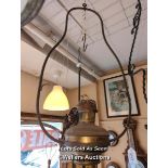 *BRASS PARAFFIN HANGING LAMP / LOCATED AT VICTORIA ANTIQUES, WADEBRIDGE, PL27 7DD
