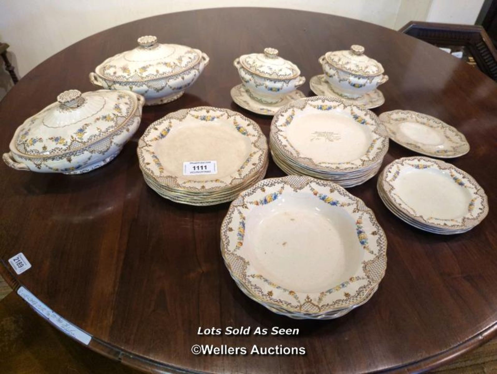 *CIRCA 1996, PART PANDORA DINNER SET / LOCATED AT VICTORIA ANTIQUES, WADEBRIDGE, PL27 7DD