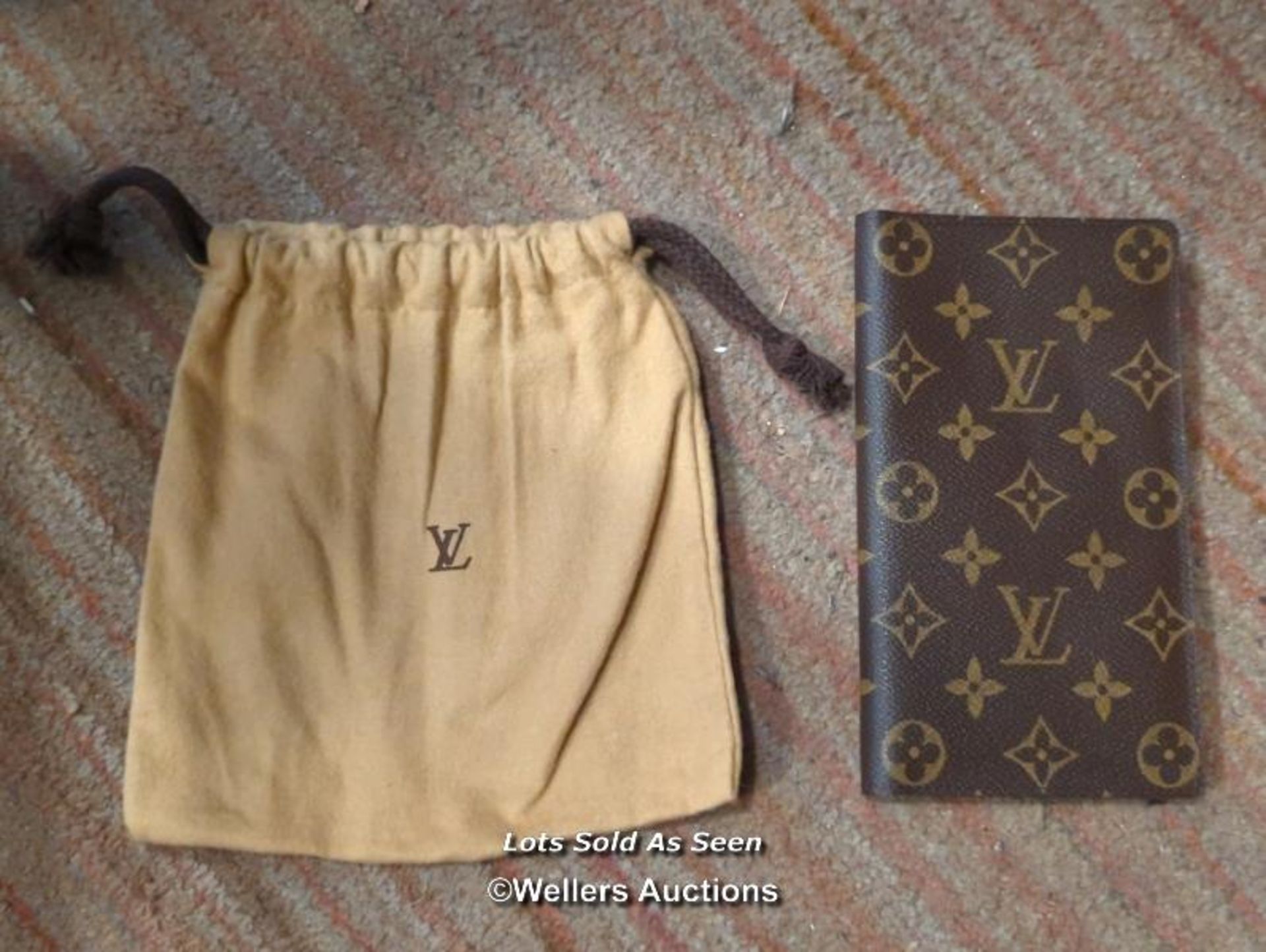 *LOUIS VUITTON DOCUMENT WALLET WITH SOFT CASE