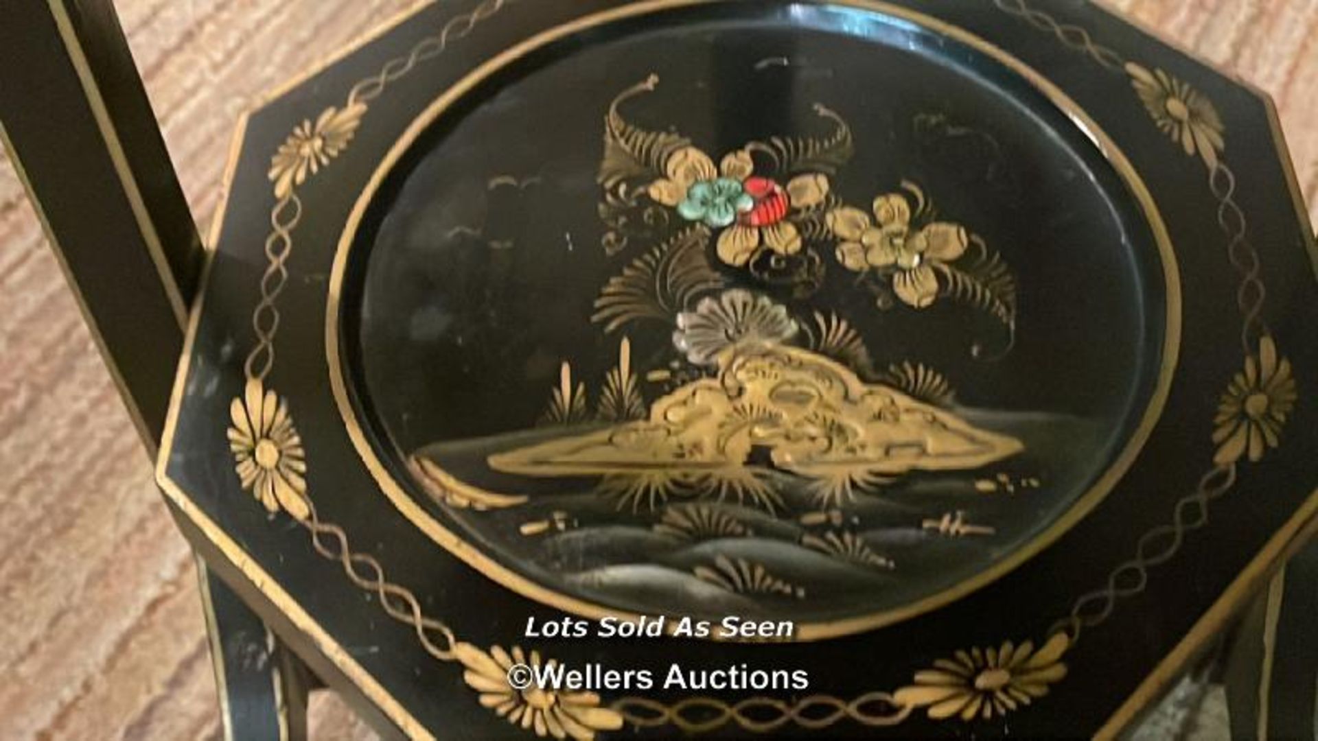 *CHINOISERIE FOLDING CAKE STAND / LOCATED AT VICTORIA ANTIQUES, WADEBRIDGE, PL27 7DD - Image 4 of 4