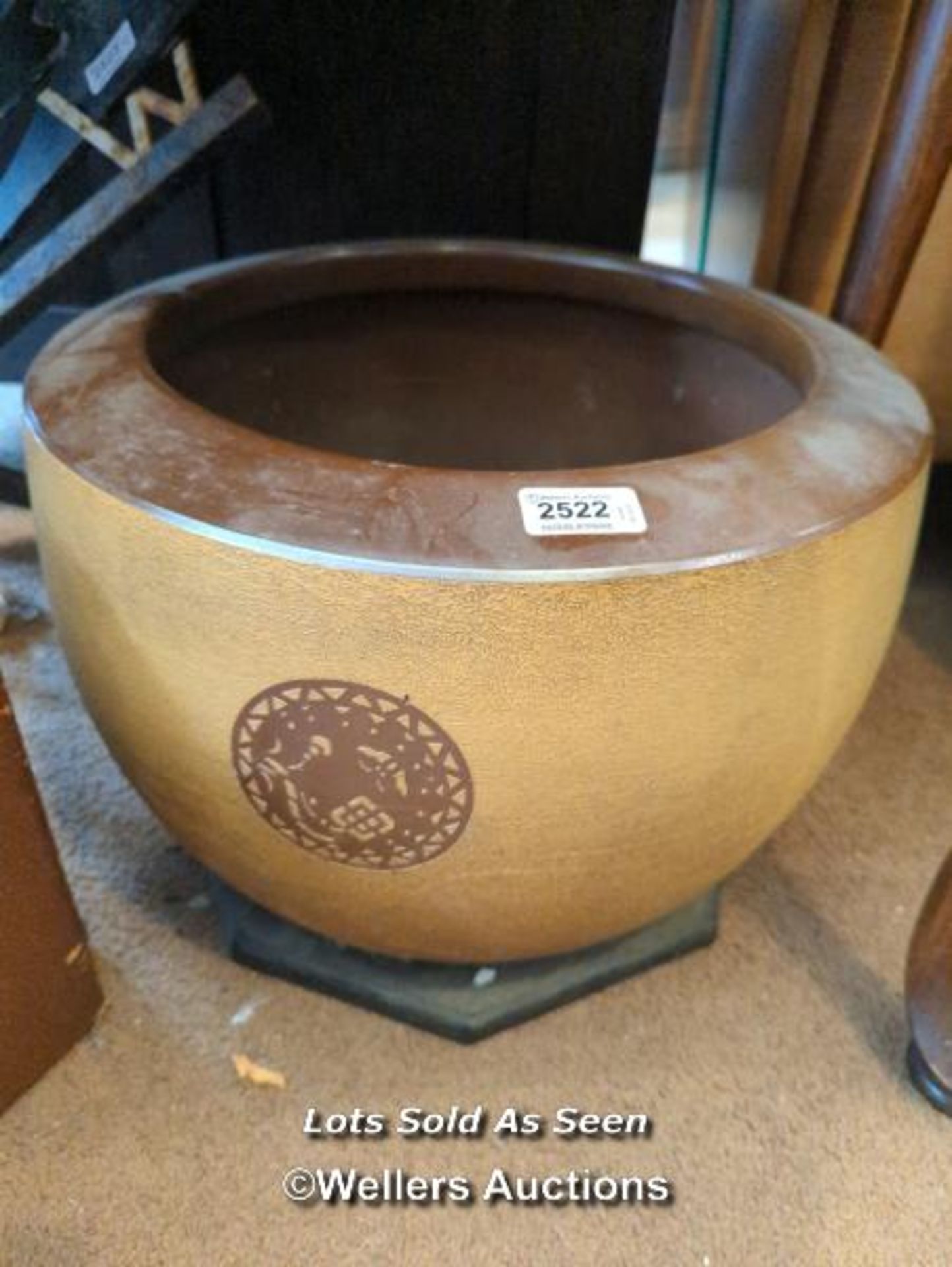 *STONEWARE JARDINIERE AND AN SMALL FITTED CASE / LOCATED AT VICTORIA ANTIQUES, WADEBRIDGE, PL27 7DD - Image 2 of 3