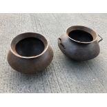 *2X HANDI COOKING POTS, ONE WITH HANDLES - 24CM (H) X 35CM (DIA) / COLLECTION LOCATION: WELLERS