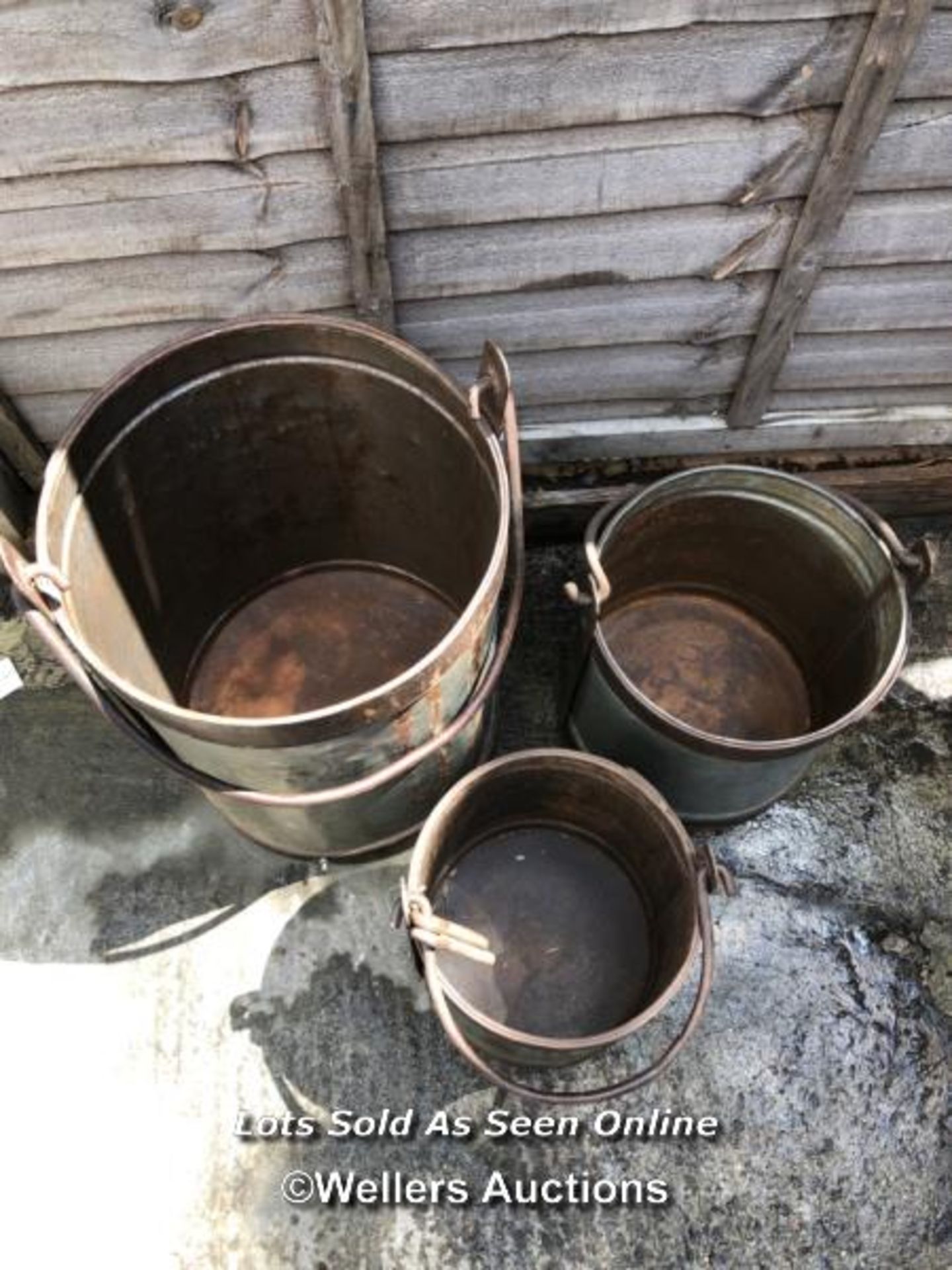 *3X MILK CHURN BUCKETS WITH HANDLES, LARGEST 50CM (H) X 40CM (DIA) / COLLECTION LOCATION: WELLERS - Image 2 of 2