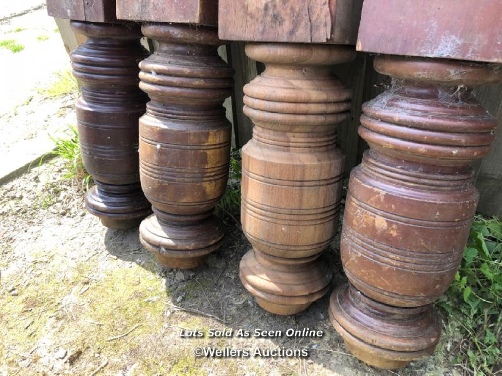 4X BULBUS TURNED VICTORIAN MAHOGANY SNOOKER TABLE LEGS, 80CM (H) / COLLECTION LOCATION: WEST BYFLEET - Image 2 of 2