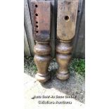 2X TURNED AND CARVED VASE SHAPED VICTORIAN MAHOGANY SNOOKER TALE LEGS, 80CM (H) / COLLECTION