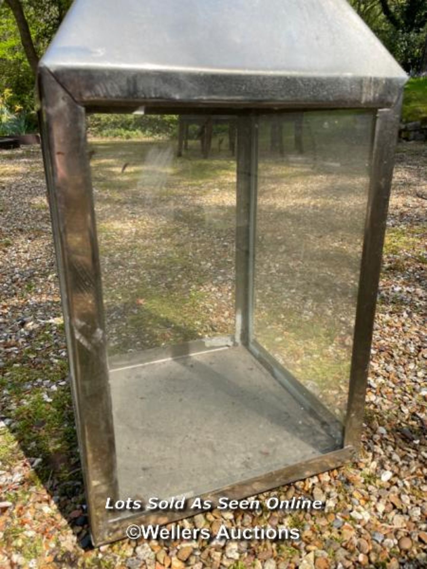 LANTERN WITH ONE GLASS PANEL MISSING, 30CM (H) X 30CM (W) X 30CM (D) / COLLECTION LOCATION: - Image 2 of 3