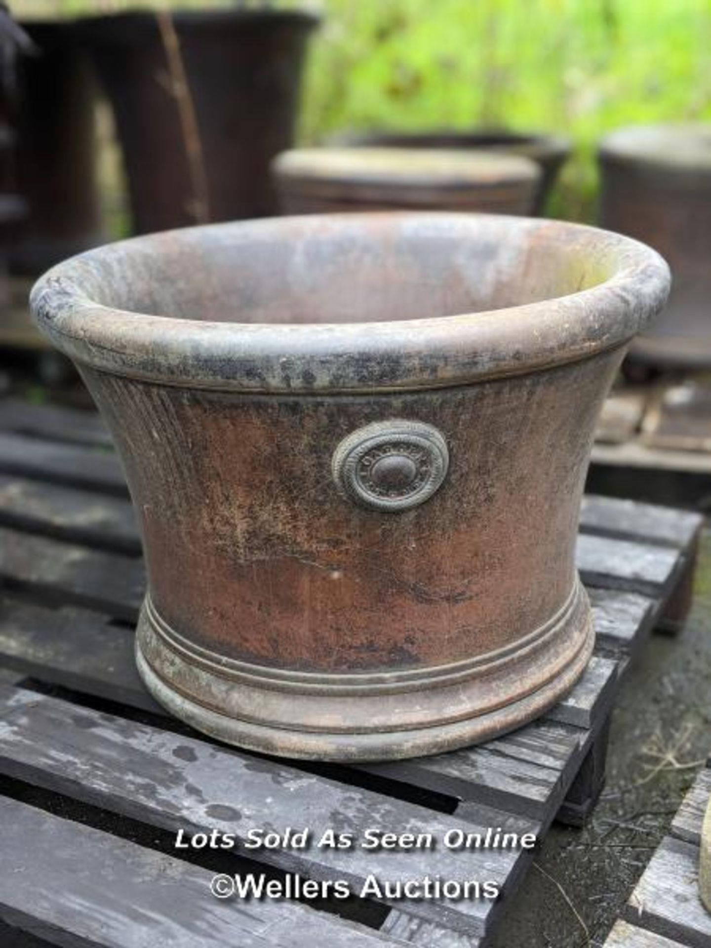 *RECONSTITUTED MARBLE ROUND PLANTER, 43CM (H), TOP: 61CM (DIA), BASE: 50CM (DIA) / COLLECTION