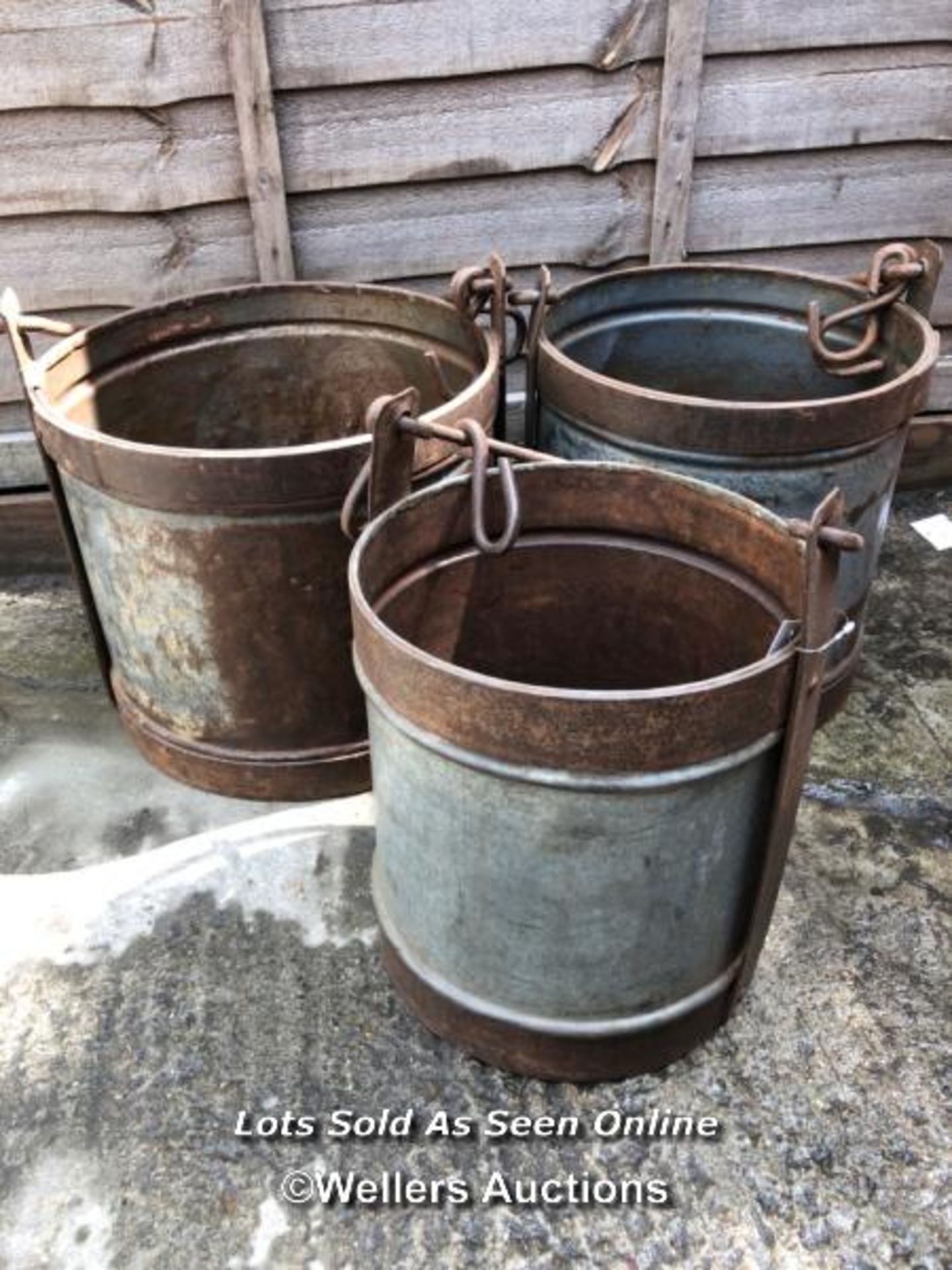 *3X MILK CHURN BUCKETS WITH HANDLES, LARGEST 42CM (H) X 40CM (DIA) / COLLECTION LOCATION: WELLERS