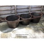 *3X ROUND CONNECTED PLANTERS, 20CM (H) X 104CM (W) X 30CM (D) / COLLECTION LOCATION: WELLERS