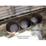 *3X ROUND CONNECTED PLANTERS, 20CM (H) X 104CM (W) X 30CM (D) / COLLECTION LOCATION: WELLERS