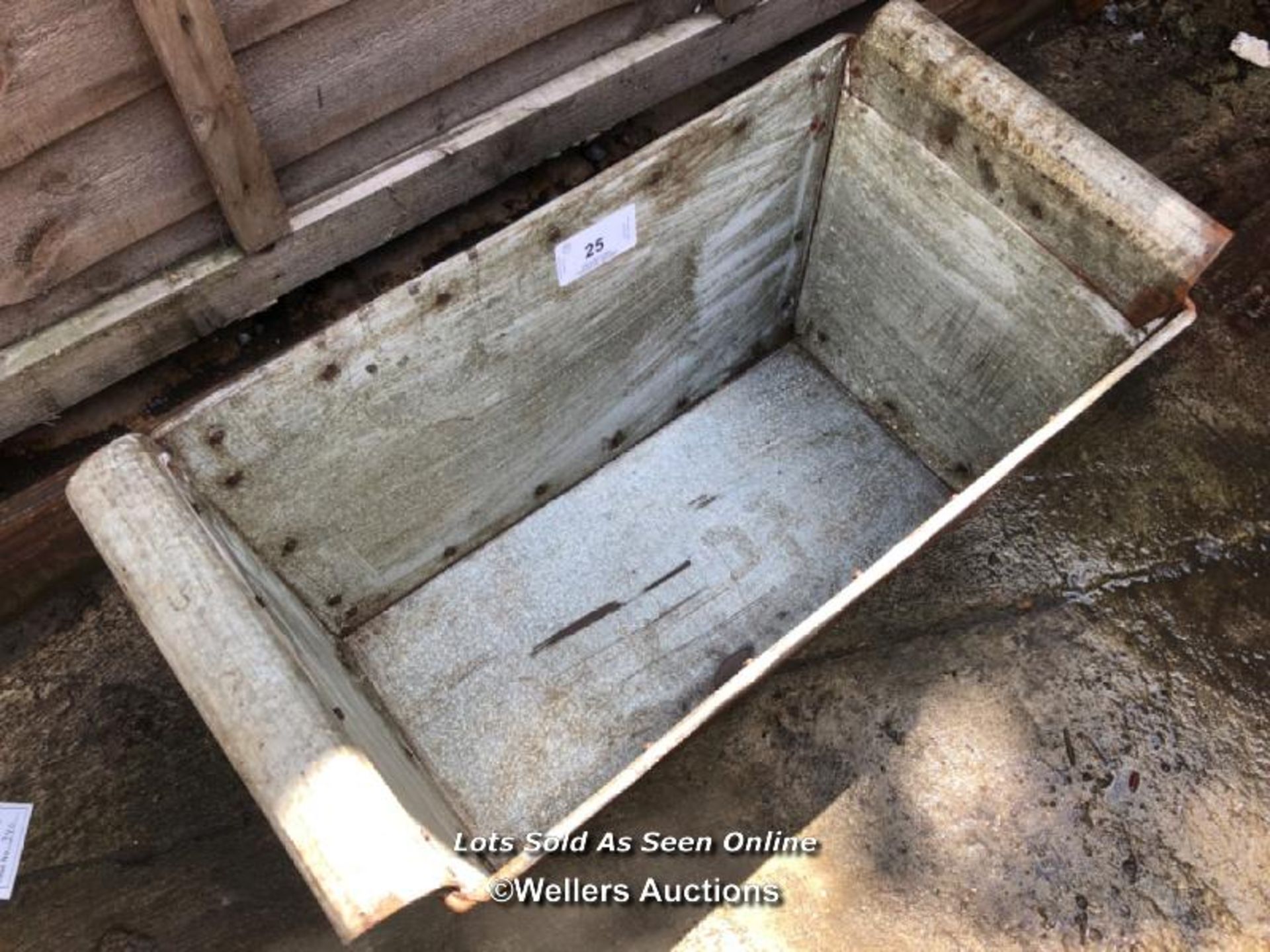 *GALVANISED RECTANGULAR PLANTER, 30CM (H) X 60CM (L) X 30CM (D) / COLLECTION LOCATION: WELLERS - Image 2 of 2