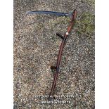 LONG HANDLED SCYTHE / COLLECTION LOCATION: WOKING (GU24), FULL ADDRESS AND VENDOR CONTACT DETAILS