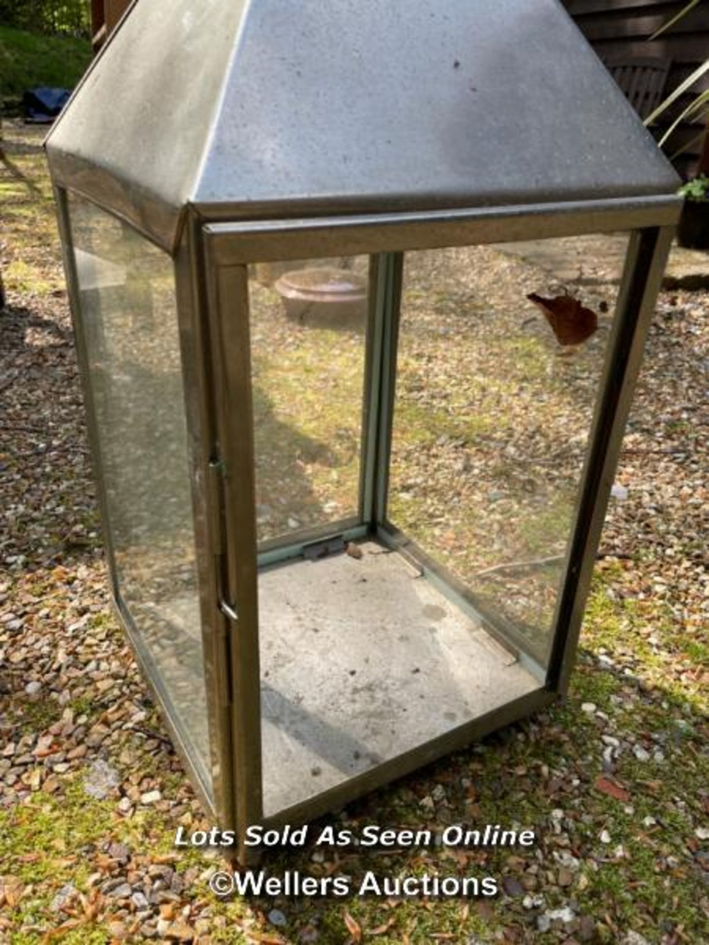 LANTERN WITH ONE GLASS PANEL MISSING, 30CM (H) X 30CM (W) X 30CM (D) / COLLECTION LOCATION: - Image 3 of 3